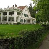 17th Avenue E and Crestline Street Neighborhood