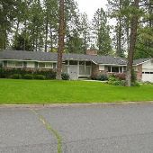 S Medelia and 46th E Neighborhood