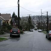 Newell St & Warren Ave N