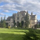 Willowbrook Manor