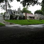 Manito Blvd and Place Neighborhood