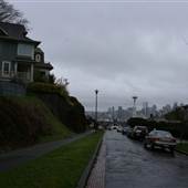 W Kinnear Pl & 6th Ave W