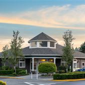 Redmond Hill Apartments