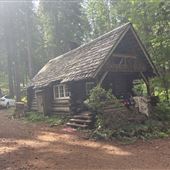 Log Cabin in Trout Lake