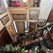 Willowbrook Manor (holiday decor)