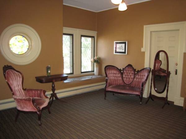 Glover Mansion